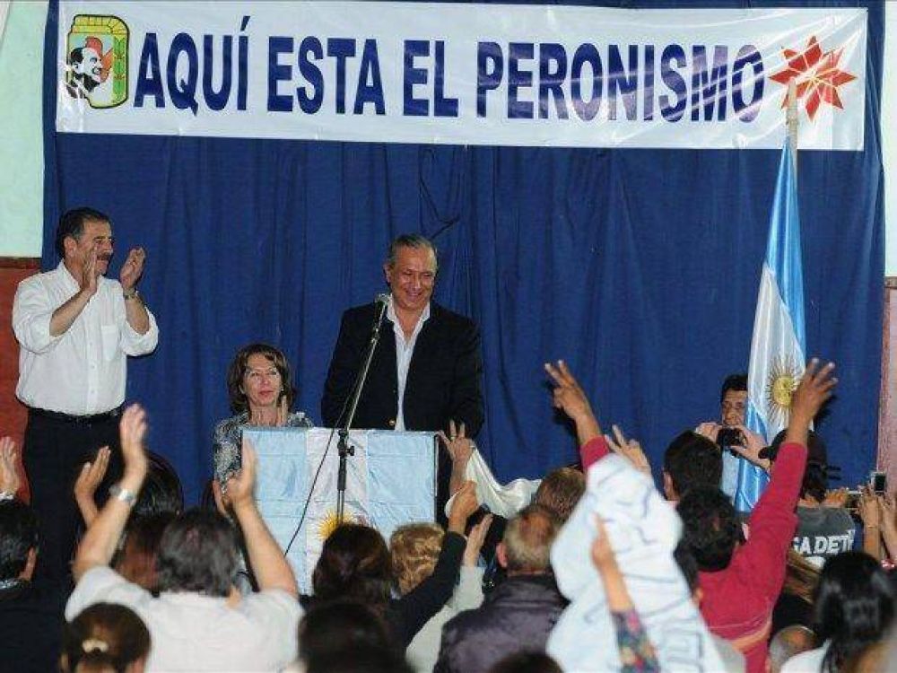 Romero llam� a recobrar el peronismo