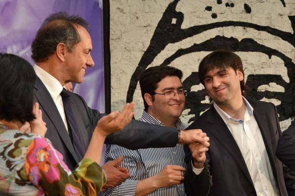 Scioli y Bossio pidieron que Tandil se sume a otra d�cada de desarrollo