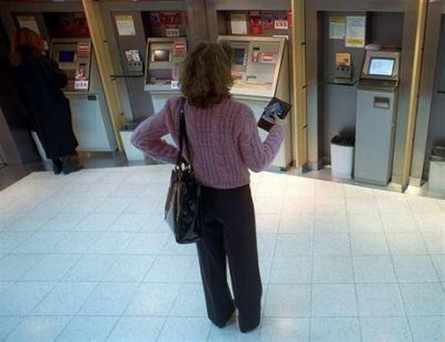 Los bancos negocian la uni�n de Visa y Banelco