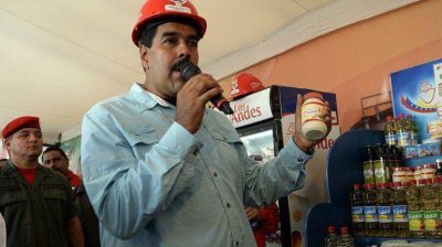 Venezuela: Maduro acus� a dos peri�dicos de "estar en la onda de la guerra econ�mica"