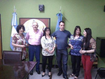 Guti�rrez junto a la mutual AMDESS
