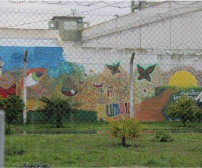 �Las mujeres privadas a la libertad sufren un abandono en forma de castigo�