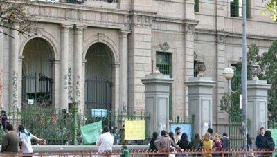 Tras 10 d�as sin clases, ma�ana volver�a la actividad al Carb�
