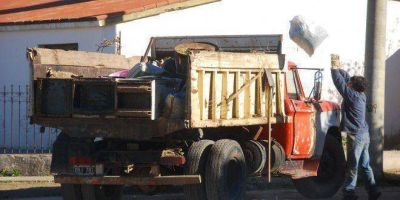 Intentan erradicar los microbasurales de la ciudad