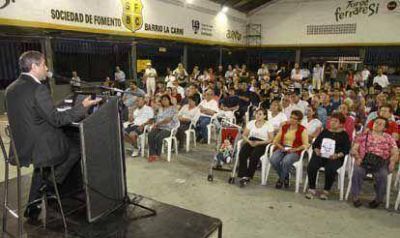 �Es necesario que los j�venes crezcan bajo la cultura del estudio y el trabajo�