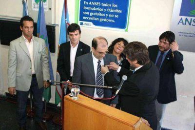 El Director de ANSES, Amado Boudou, puso en funciones al nuevo Jefe local Alberto Armesto