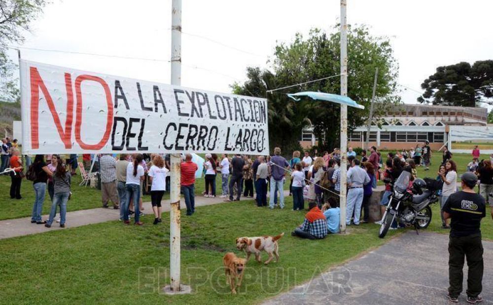 Con conciencia ambiental, vecinos de Sierras Bayas se movilizaron por Cerro Largo