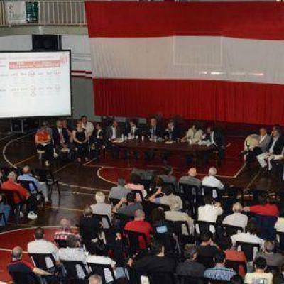 Una asamblea picante a la que no le faltaron ingredientes