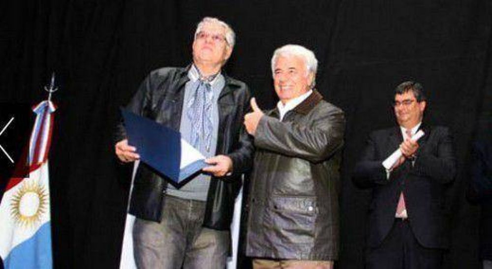 La pol�tica �cholula� de UPC