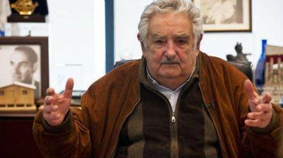 Uruguay planea vender tres cigarrillos de marihuana por un d�lar