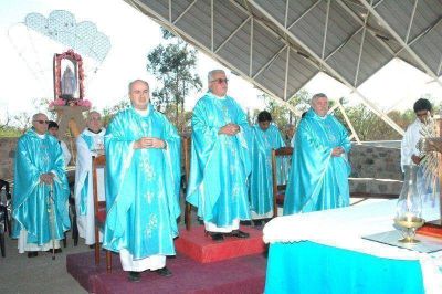 Juje�os rindieron tributo a Mar�a en R�o Blanco