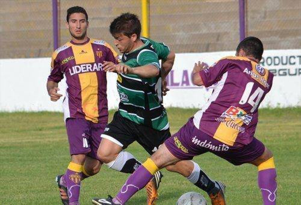 Tiro festej� en el cl�sico ante Villa Mitre