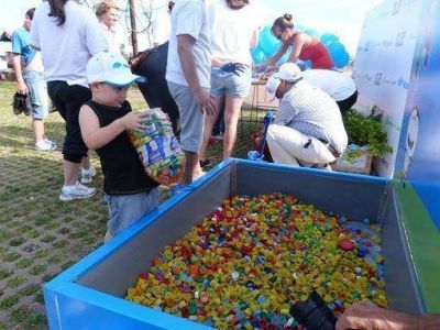 El Banco Macro realiz� una jornada solidaria y de concientizaci�n 