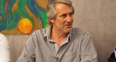 "El gobierno aument� la tasa municipal el 558%"