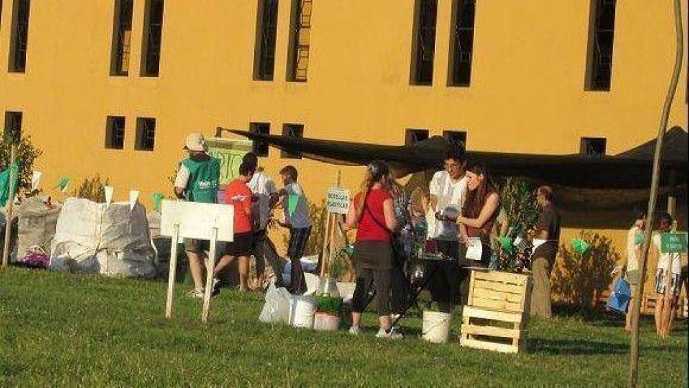 Movida ecol�gica: se recicl� m�s de una tonelada de basura