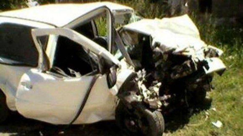 Dos j�venes mueren en un accidente en la ruta 38