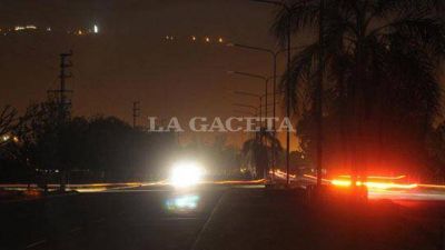 Un corte de luz dej� a oscuras a media ciudad