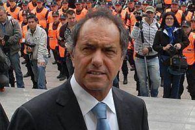 Scioli critic� a los candidatos que "siembran miedo" para ganar votos