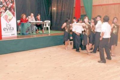 La TV P�blica del Chubut transmiti� m�s de 10 horas en vivo la final de los �Culturales Evita�