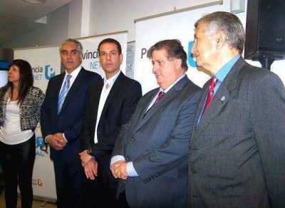 Vicente L�pez: Santiago Montoya inaugur� nuevo centro de servicios de Provincia NET