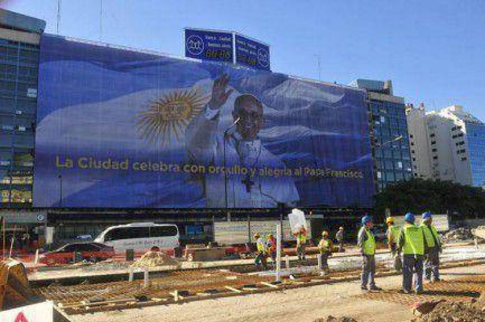 Cuestionan al PRO por el sitio �La ciudad del Papa�