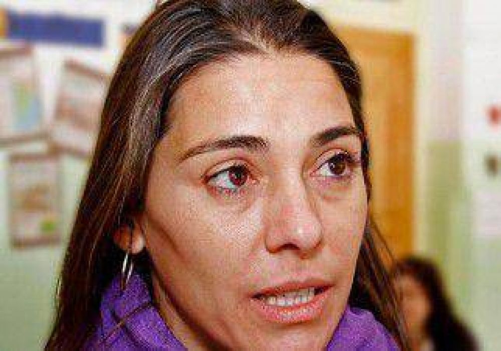 Pol�mica por carteles de Pereyra gobernador 2015 