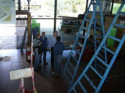 Avanzan las tareas de refacci�n en la Terminal de Omnibus