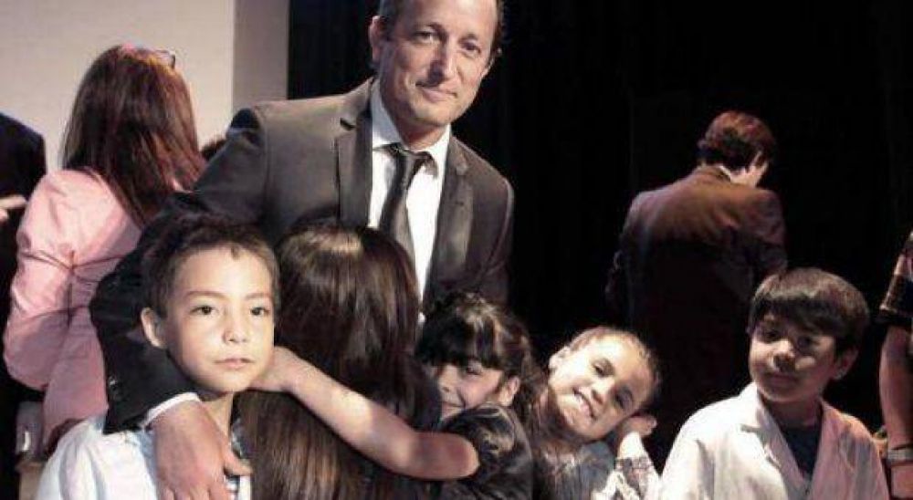 Insaurralde cruz� dichos de Massa: "Jam�s le pegar�a a mi hijo si tuviera un problema de adicci�n a una droga"