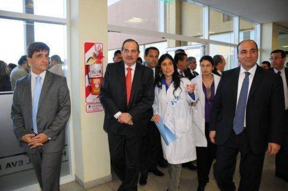 Destacan los avances en salud p�blica en Tucum�n