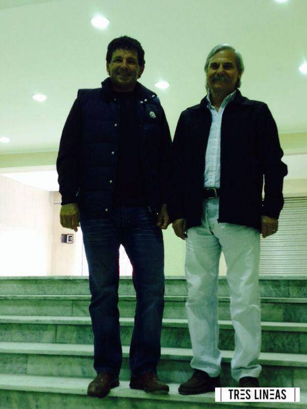 Juan Curuchet, junto a Daniel Rodrguez, en una recorrida por el CEF