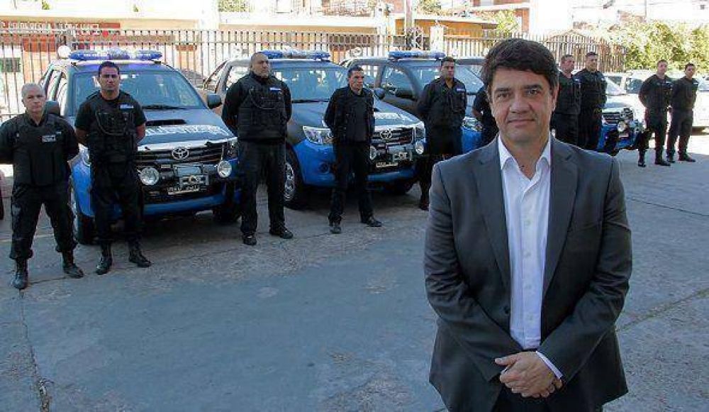 Jorge Macri present un nuevo cuerpo de patrullas de seguridad