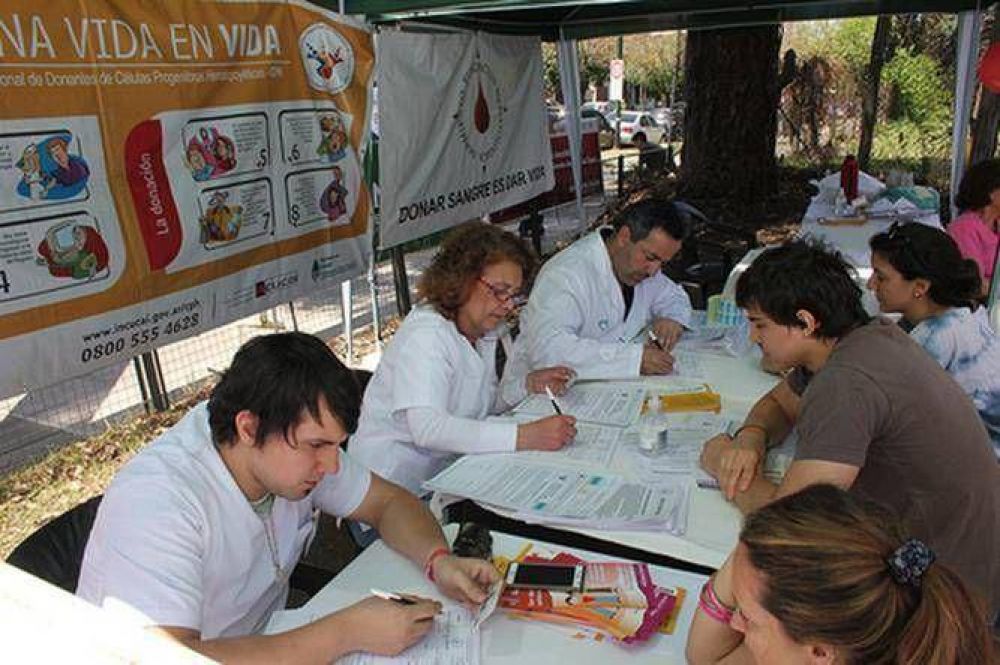 Cientos de personas participaron en la campa�a de donaci�n de sangre 
