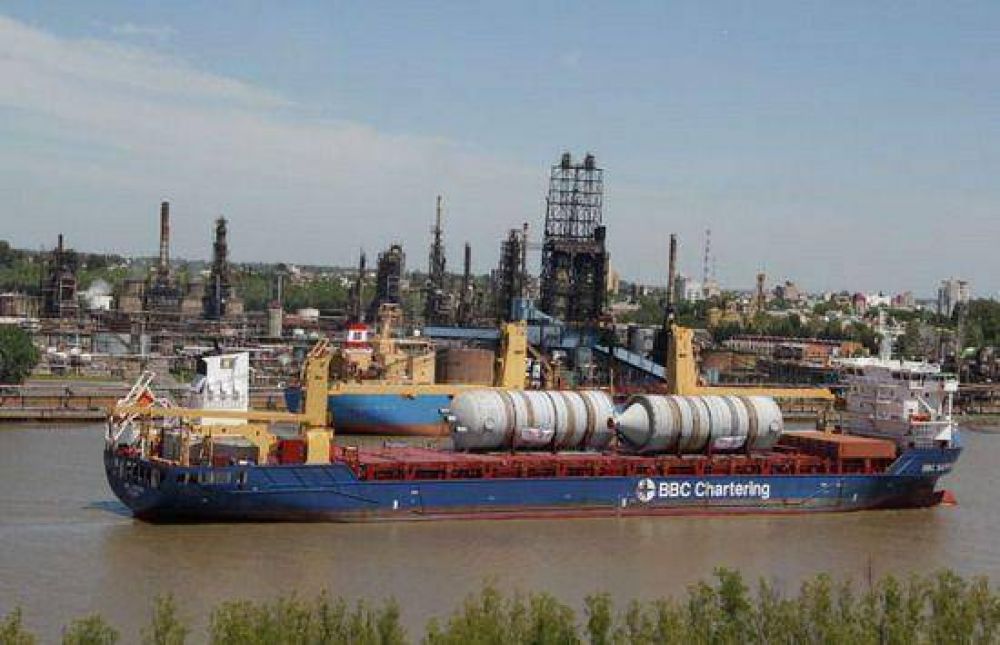 Lleg� al puerto de Campana la nueva planta de coqueo de Axion Energy