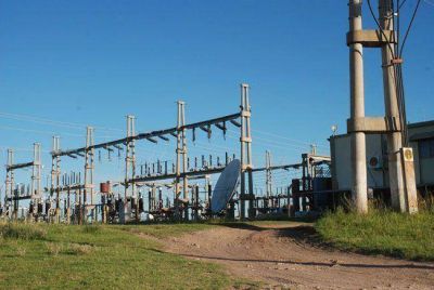 Apag�n en Santa Rosa: se cort� la energ�a de dos redes de una l�nea de alta tensi�n