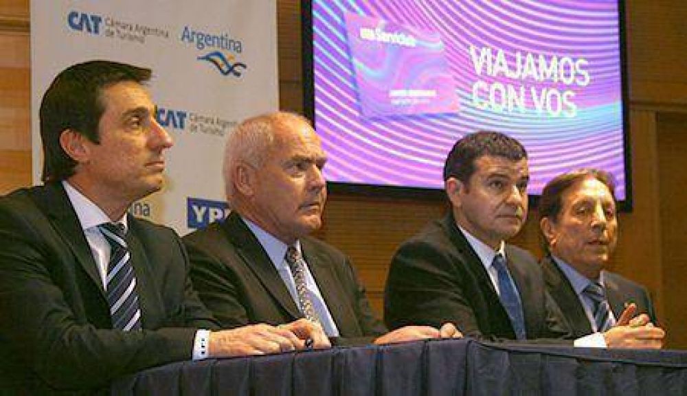 La c�mara Argentina de Turismo junto a YPF firmaron un acuerdo de colaboraci�n