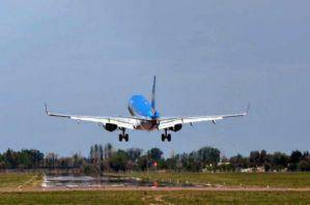 Mejoran la pista principal del aeropuerto de San Rafael