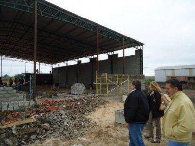 Dos importantes industrias avanzan en su instalaci�n en la ciudad de Alberti