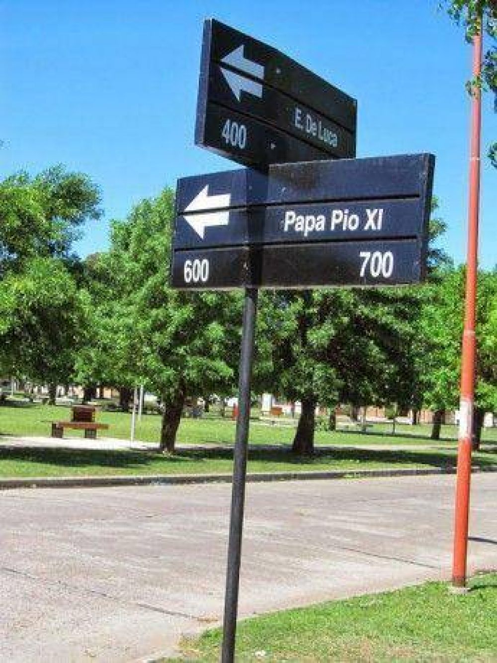 Se instala nueva se�al�ctica en la ciudad de Pehuaj�