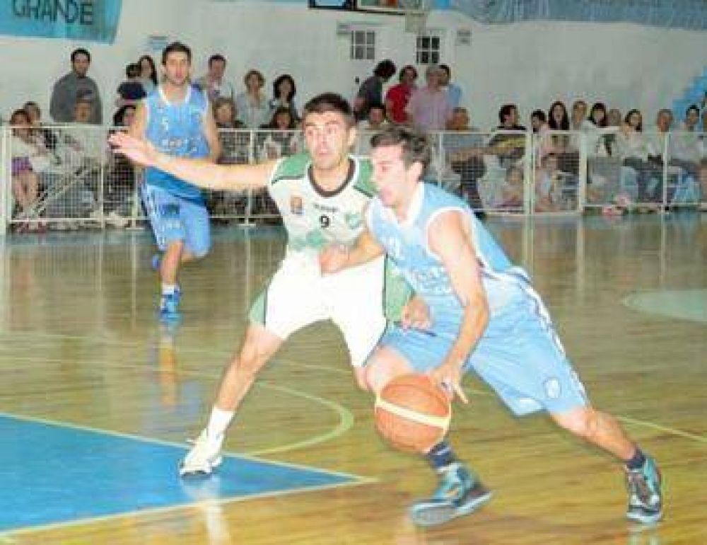 Regatas apabull� a Sportsmen y volvi� a la punta