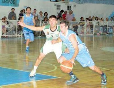Regatas apabull� a Sportsmen y volvi� a la punta