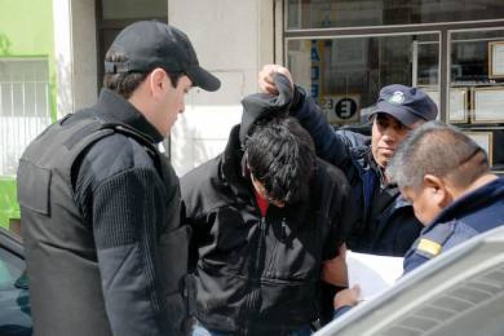 Fue detenido por robar un celular pero ten�a droga