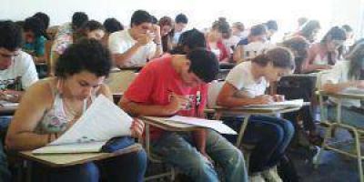 UNaF: �Formosa provee enfermeros para el mundo�