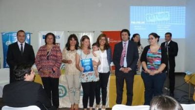 1.544 catamarque�os con los cr�ditos para viviendas