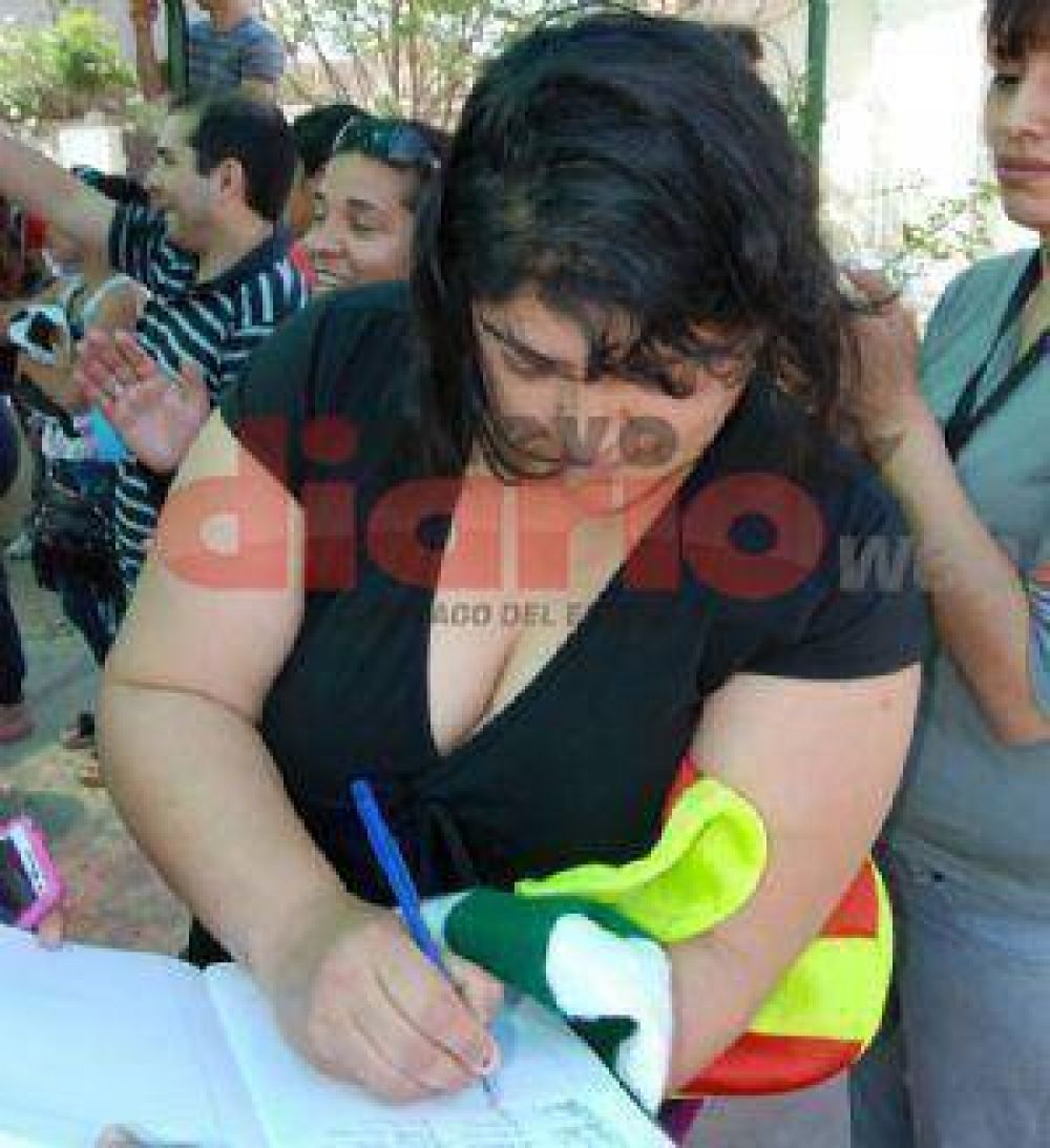 Los vecinos de la Capital piden por Mama Antula