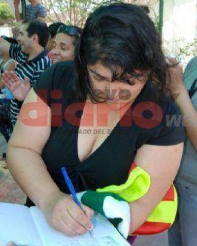 Los vecinos de la Capital piden por Mama Antula