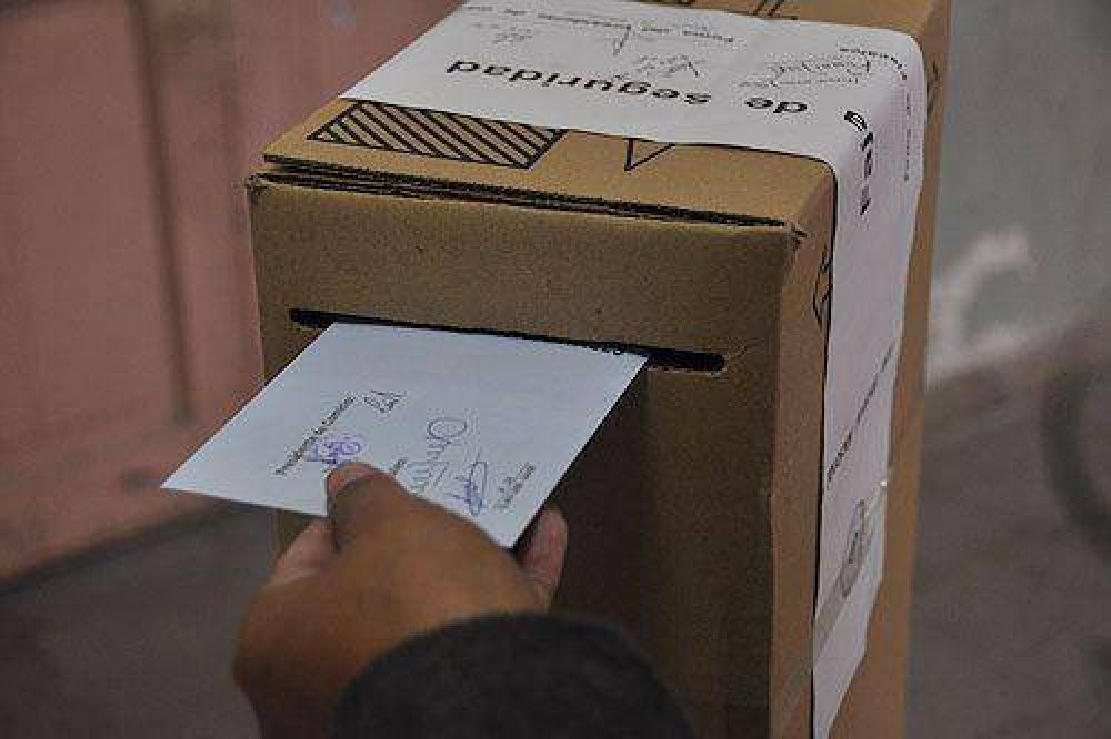 La Corte suspendi� las elecciones a gobernador y vice en la provincia