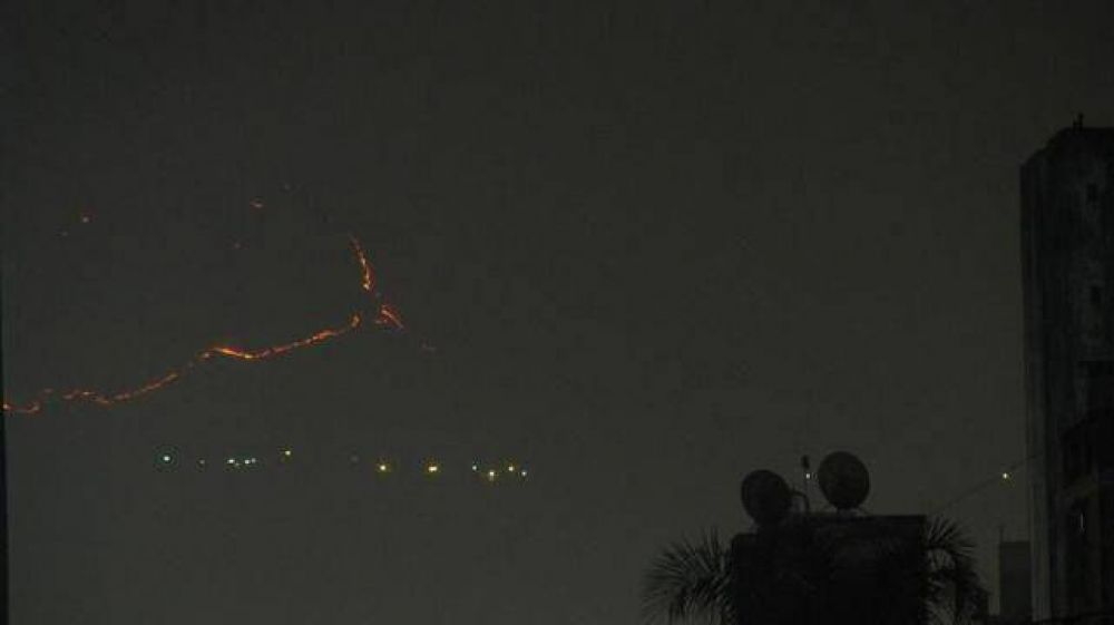 Un incendio en los cerros gener� desconcierto entre los tucumanos