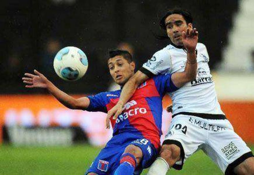 Tigre tuvo el triunfo al alcance de la mano, pero no supo liquidar el partido 