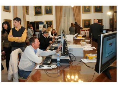 En la provincia el resultado del escrutinio se sabr� a la medianoche