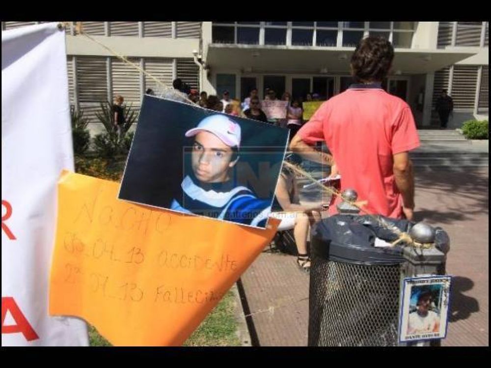 Piden Justicia y datos sobre el accidente que le cost� la vida a Juan Ignacio Guti�rrez